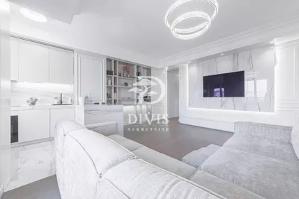 Kumodraška bb | 4zida.rs