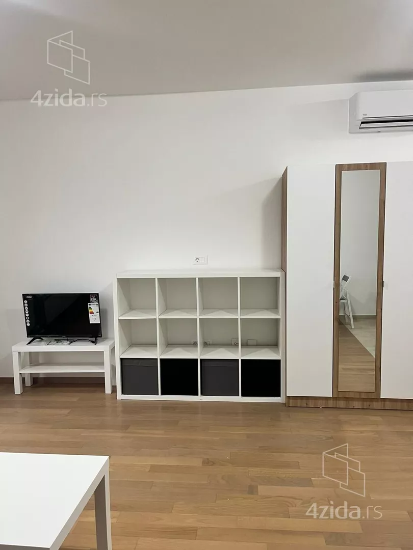 Garsonjera | 4zida