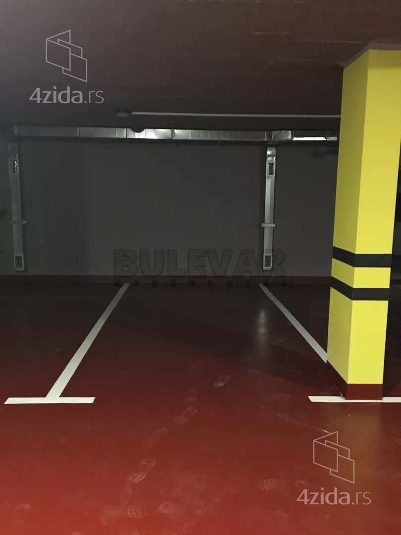 Garaža | 4zida