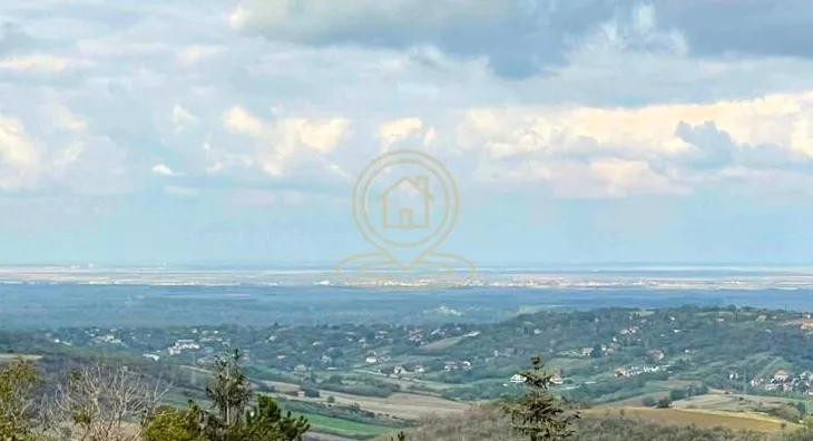 Plac | 4zida