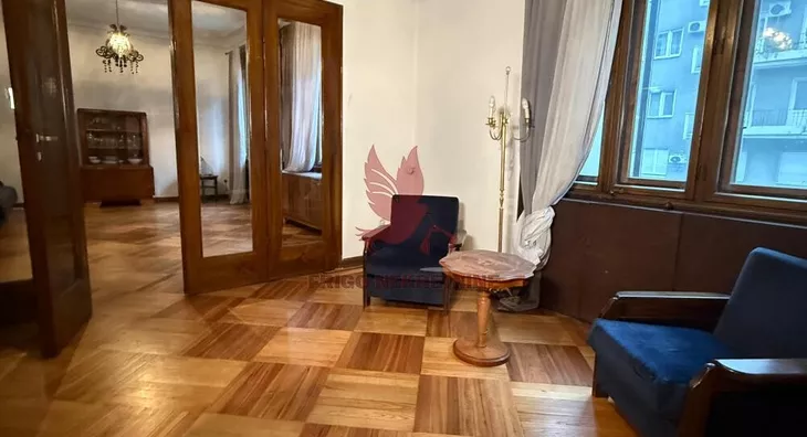 Četvoroiposoban stan | 4zida