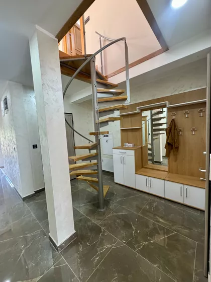 Braće Jovanovića 22a | 4zida.rs