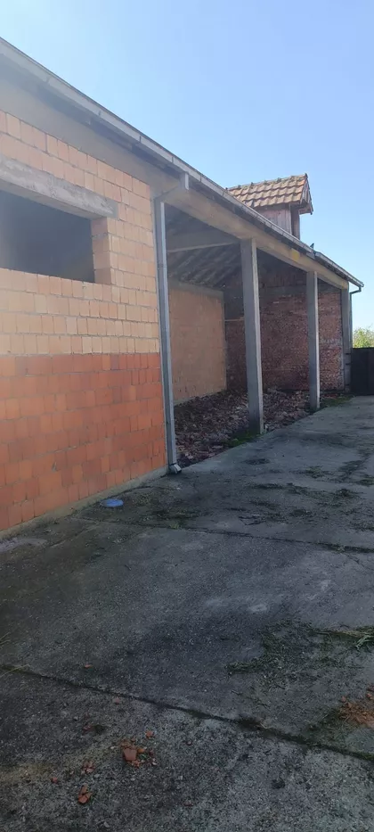 Prhovo | 4zida.rs