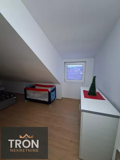 Nemanjina | 4zida.rs