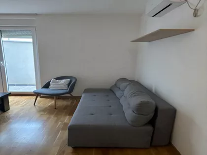 Đorđa Stratimirovića 21 | 4zida.rs