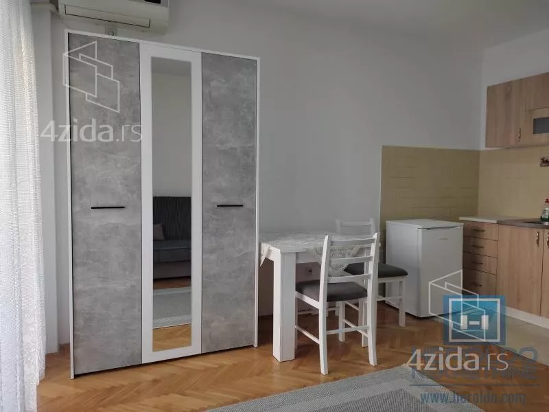 Garsonjera | 4zida