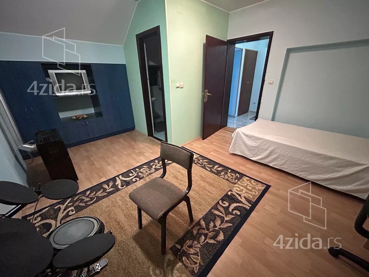 3-etažna kuća | 4zida