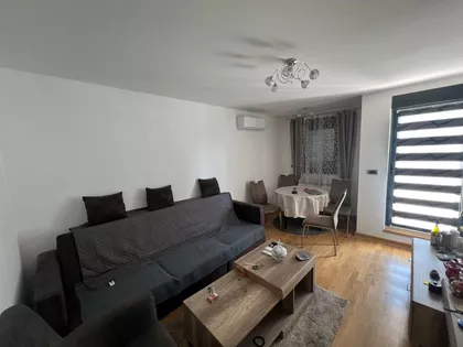 Vojvođanska | 4zida.rs