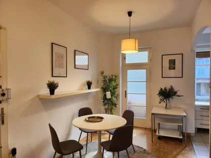 Džordža Vašingtona 54 | 4zida.rs