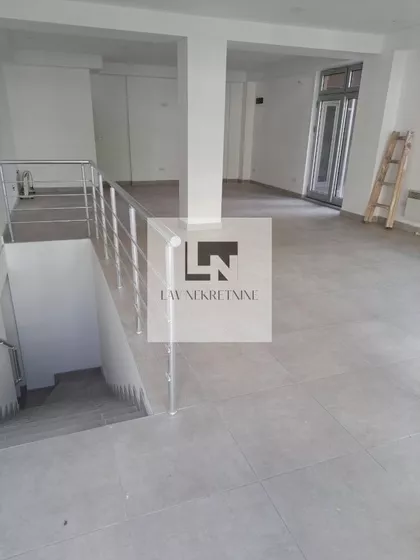 Učiteljsko Naselje | 4zida.rs