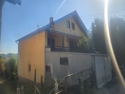 Ozrenska 12 | 4zida.rs