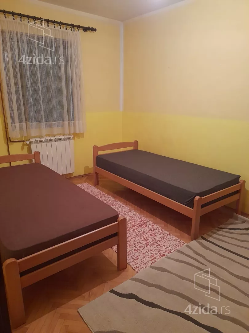 3-etažna kuća | 4zida