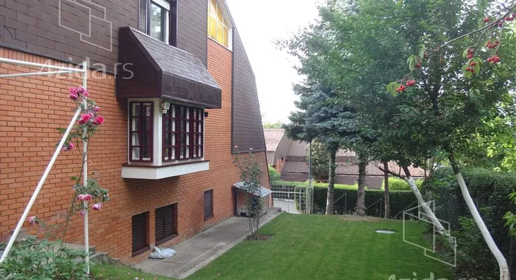 4-etažna kuća | 4zida