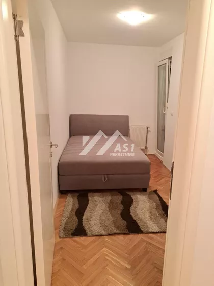 Braće Ribnikar | 4zida.rs