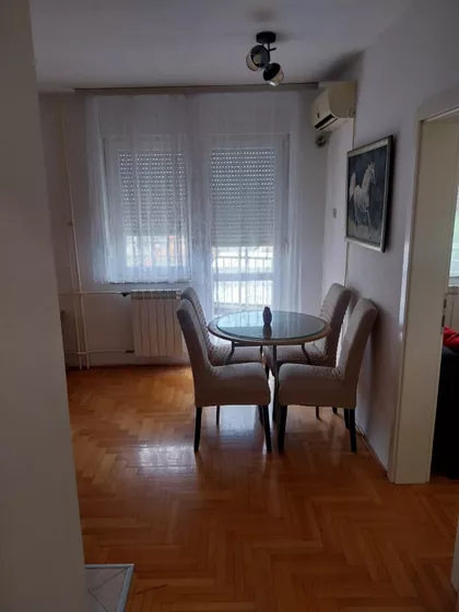 Nedeljka Gvozdenovića 18 | 4zida.rs