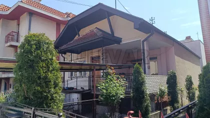 Dositelja Obradovića | 4zida.rs