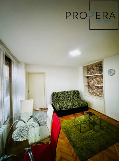 Obrenovićeva | 4zida.rs