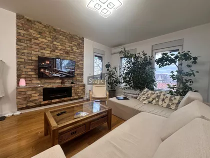 Zmaj Jove Jovanovića | 4zida.rs