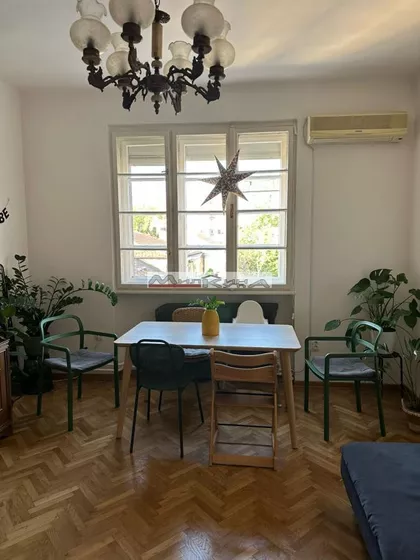 Klinički Centar | 4zida.rs