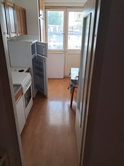 Trg Jakaba I Komora 14 | 4zida.rs