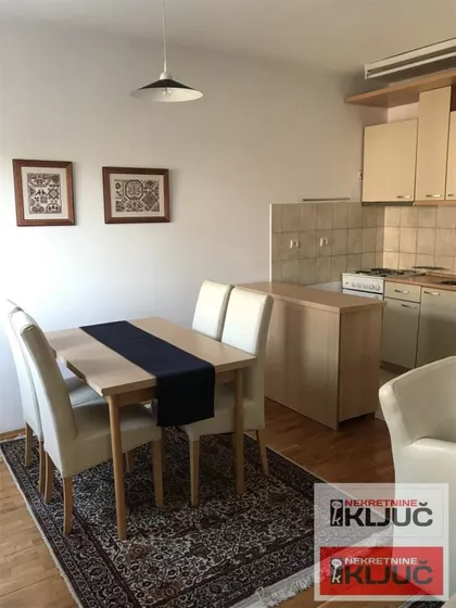 Novi Sad - Centar | 4zida.rs