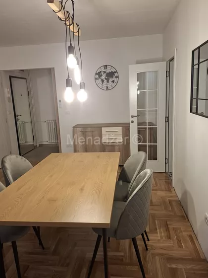 Ismeta Mujezinovića | 4zida.rs