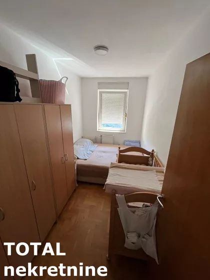 Cara Dušana | 4zida.rs