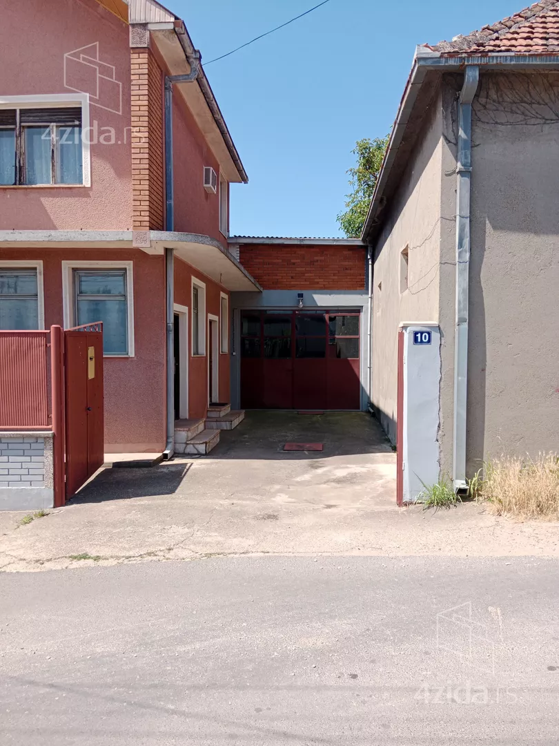 Poslovni prostor | 4zida