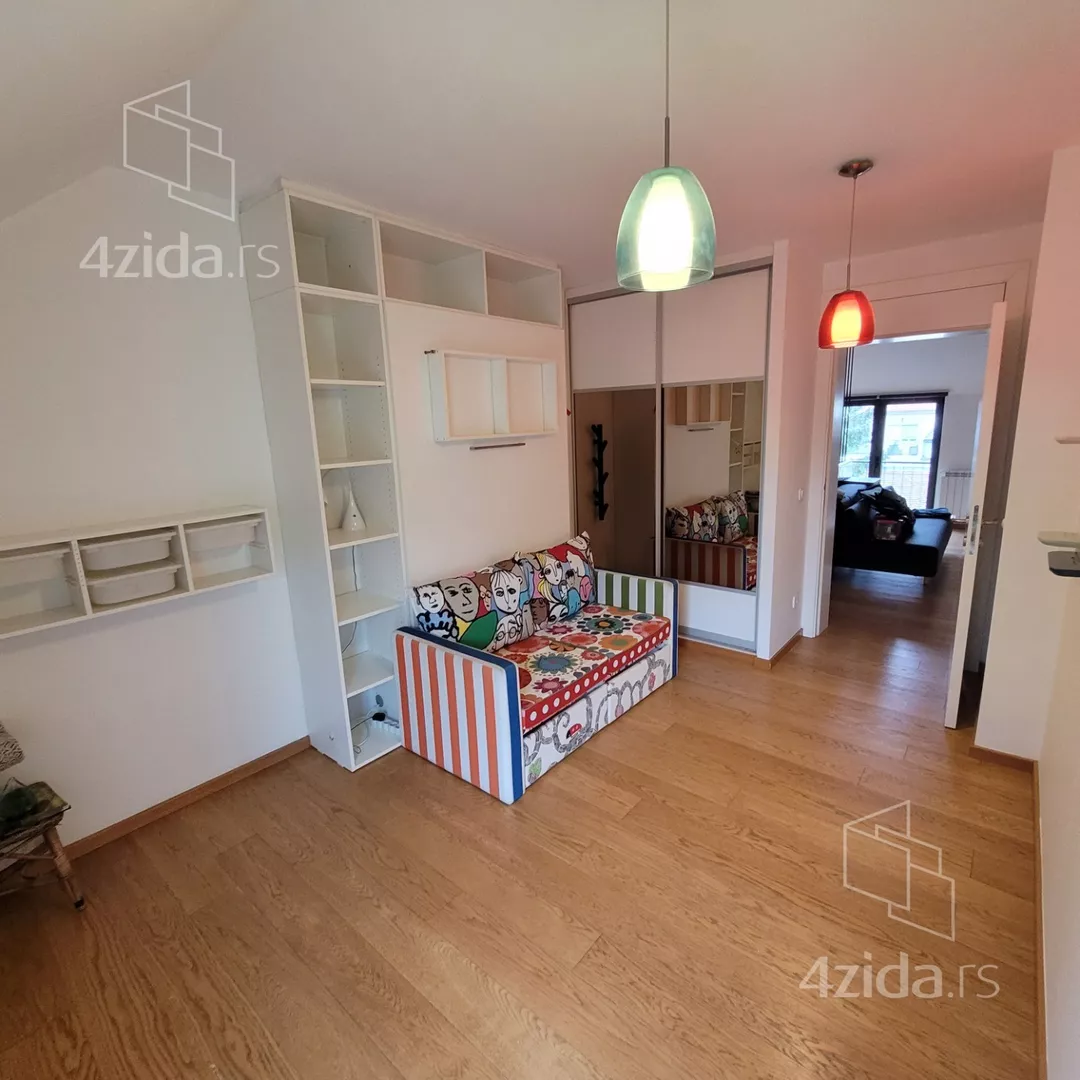 4-etažna kuća | 4zida