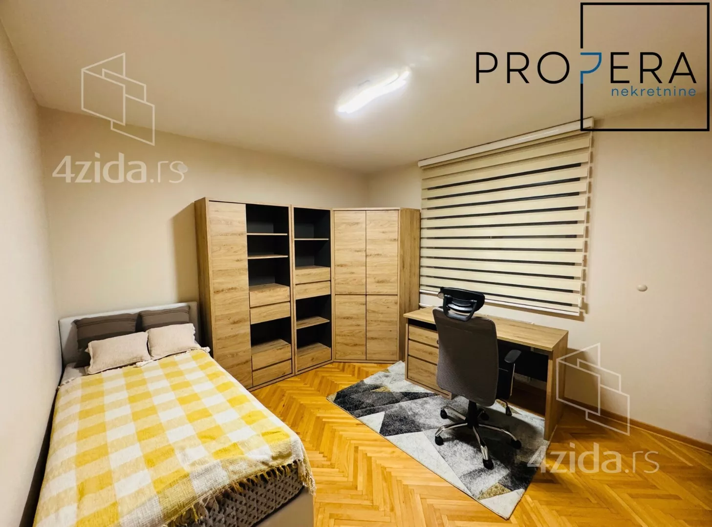 Troiposoban stan | 4zida