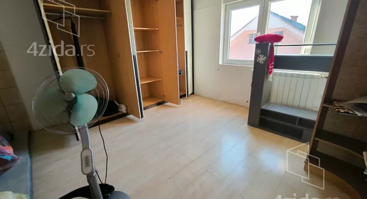 4-etažna kuća | 4zida