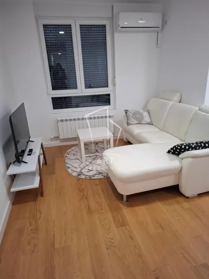 Živojina Žujovića | 4zida.rs