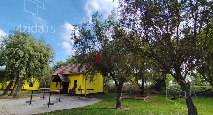 Ugostiteljski objekat | 4zida