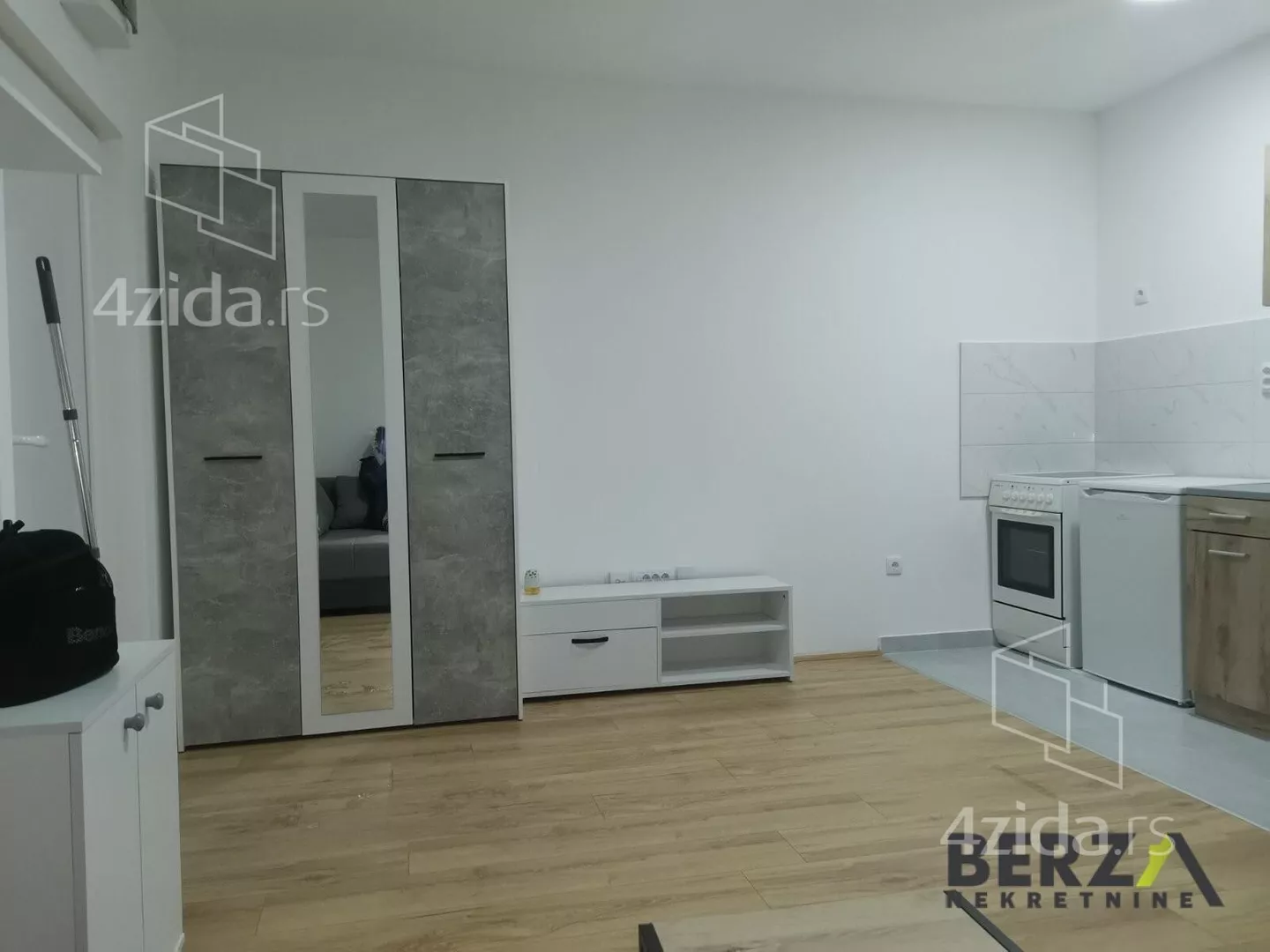 Garsonjera | 4zida