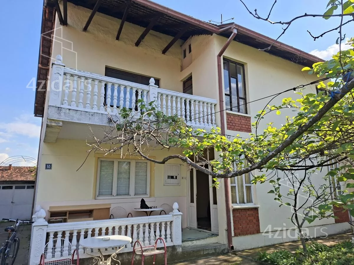 Kuća | 4zida