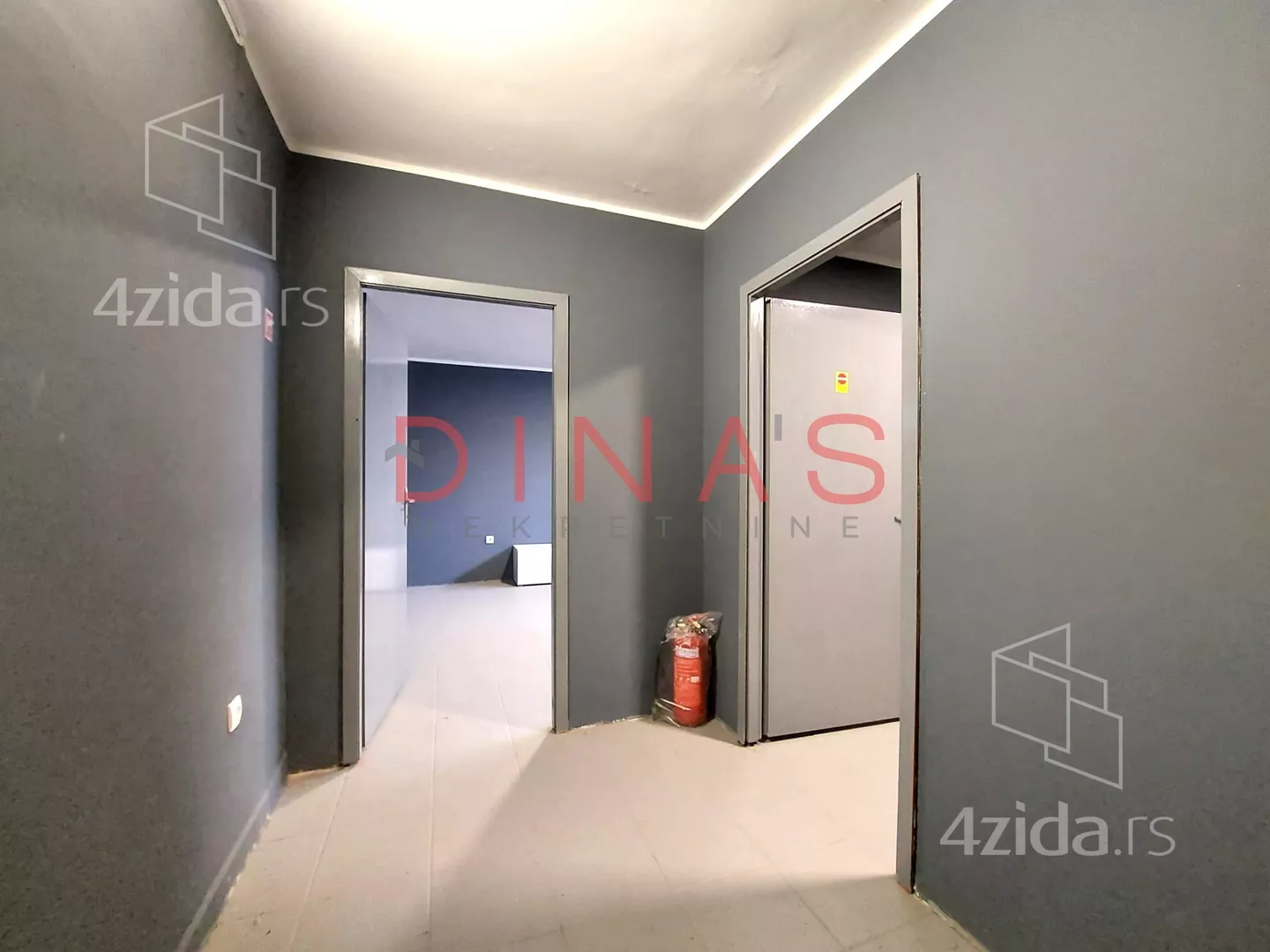 Poslovni prostor | 4zida