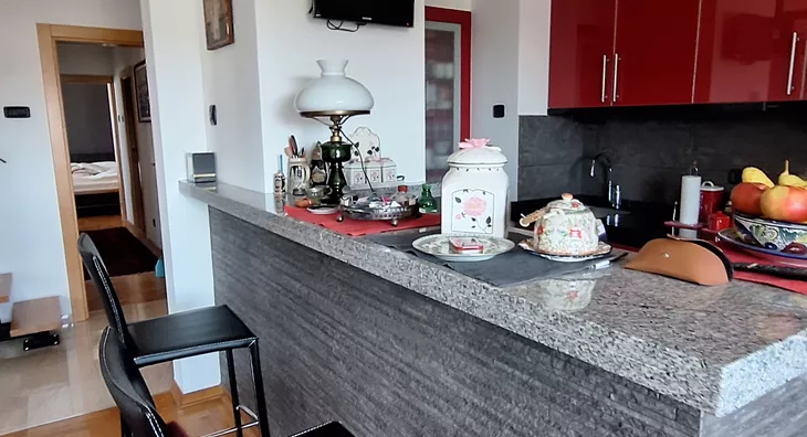 Četvoroiposoban stan | 4zida