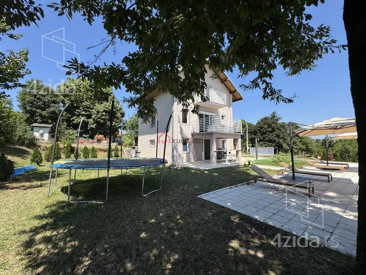 Kuća | 4zida