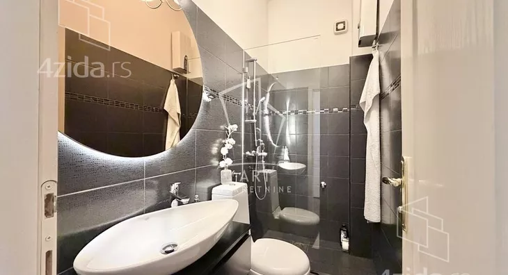 4-etažna kuća | 4zida