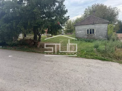 Mala Ivanča | 4zida.rs