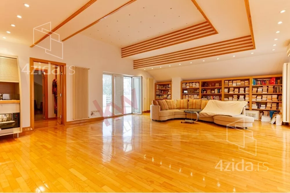 4-etažna kuća | 4zida