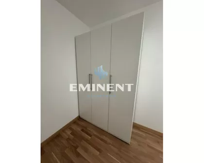 Zire Adamovića | 4zida.rs