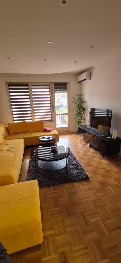 Bežanijska kosa 1 | 4zida.rs