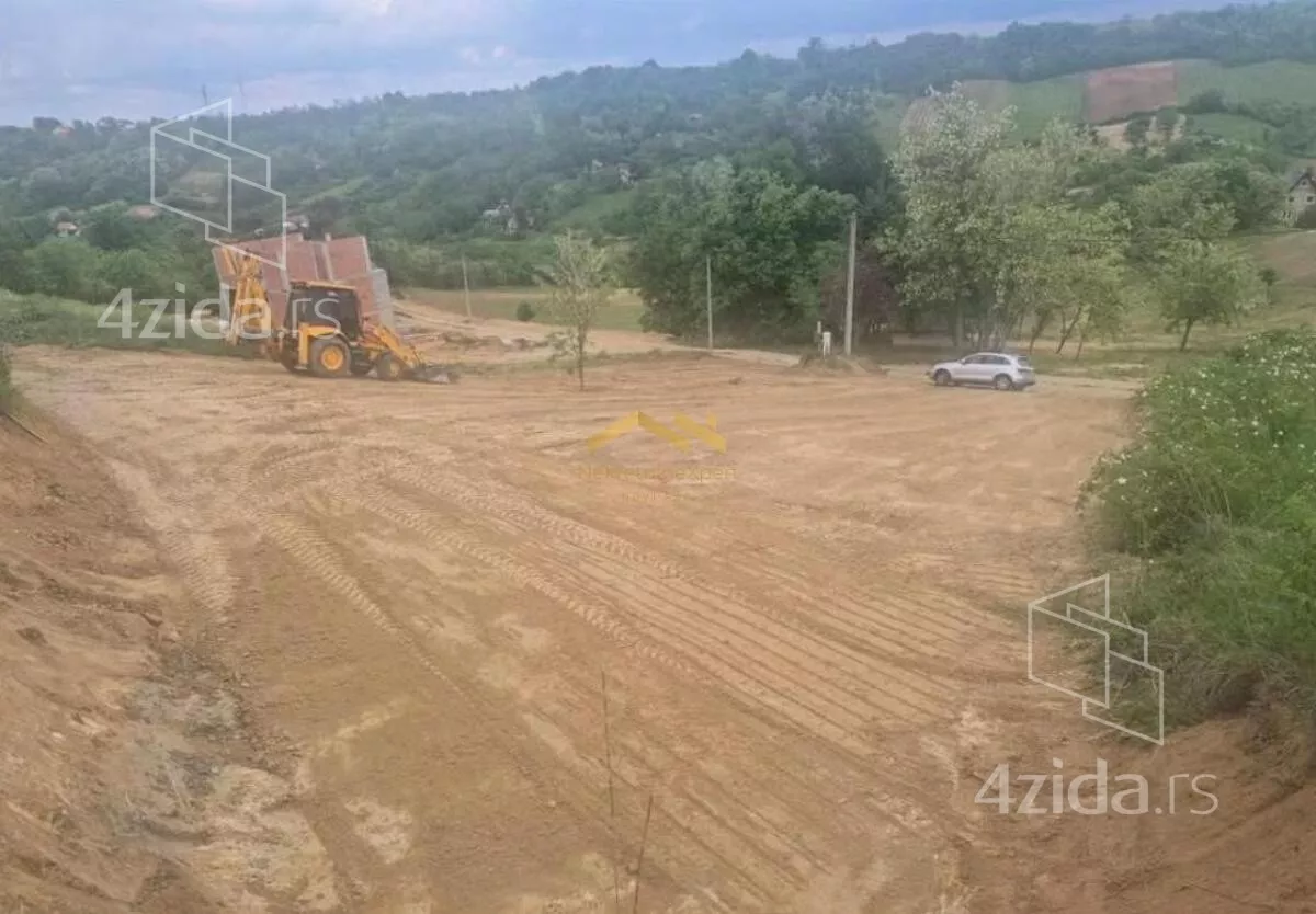 Građevinsko zemljište | 4zida