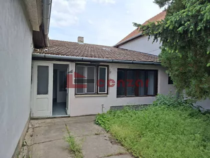 Mali Bajmok | 4zida.rs
