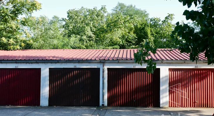 Garaža | 4zida