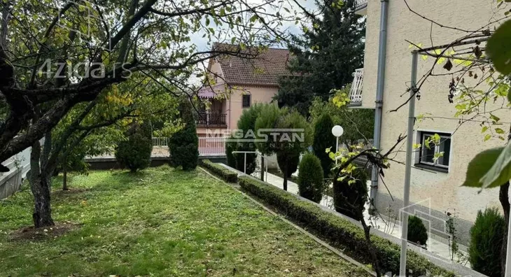 4-etažna kuća | 4zida