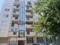 Centar 2, Gradske lokacije, Subotica | 4zida.rs