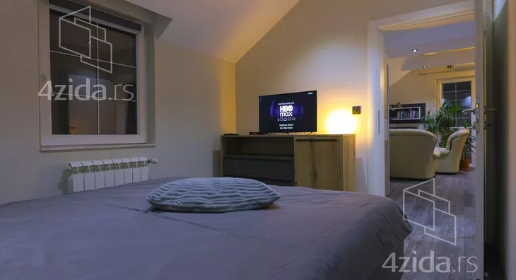 4-etažna kuća | 4zida