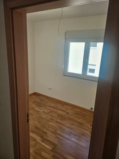 Nine Kirsanove | 4zida.rs